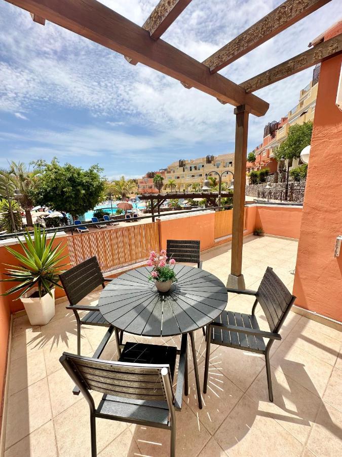 Sunny Apartment & Heated Pool Los Cristianos  Ngoại thất bức ảnh