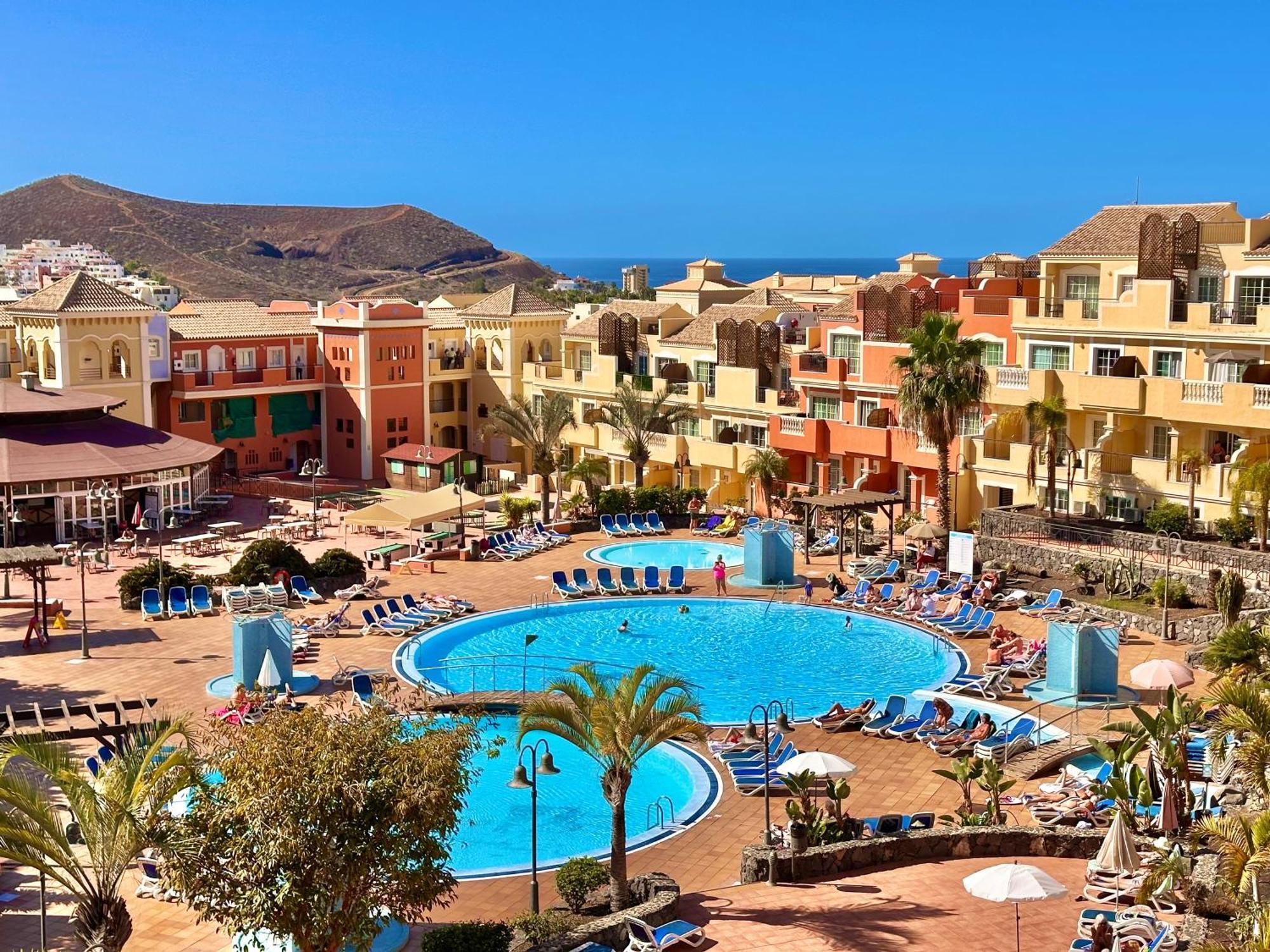 Sunny Apartment & Heated Pool Los Cristianos  Ngoại thất bức ảnh